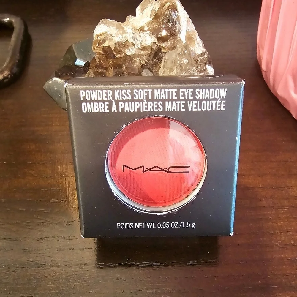 MAC  Powder Kiss Soft Matte Eye Shadow In Color A Little Tamed.